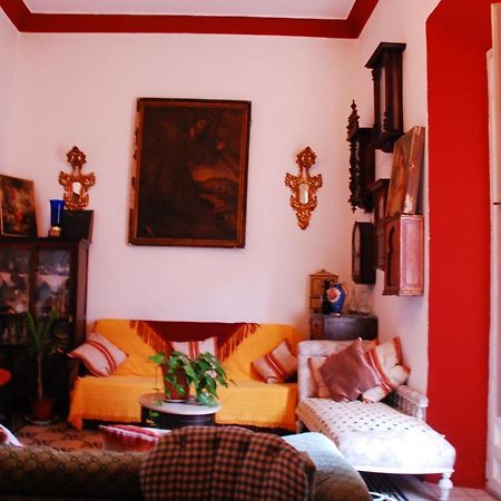 Hostel Patio 19 Малага Екстериор снимка